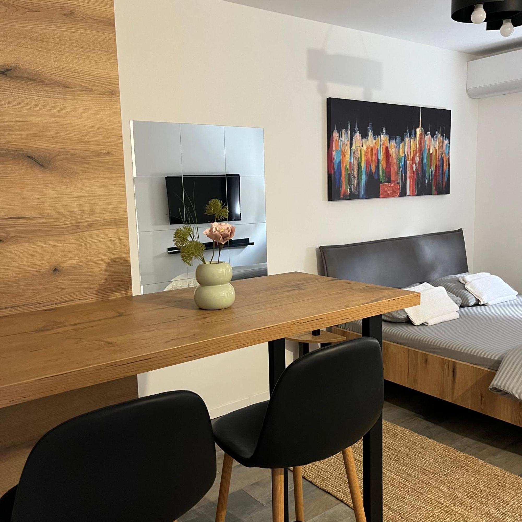 Beoair Apartments Surčin Екстериор снимка