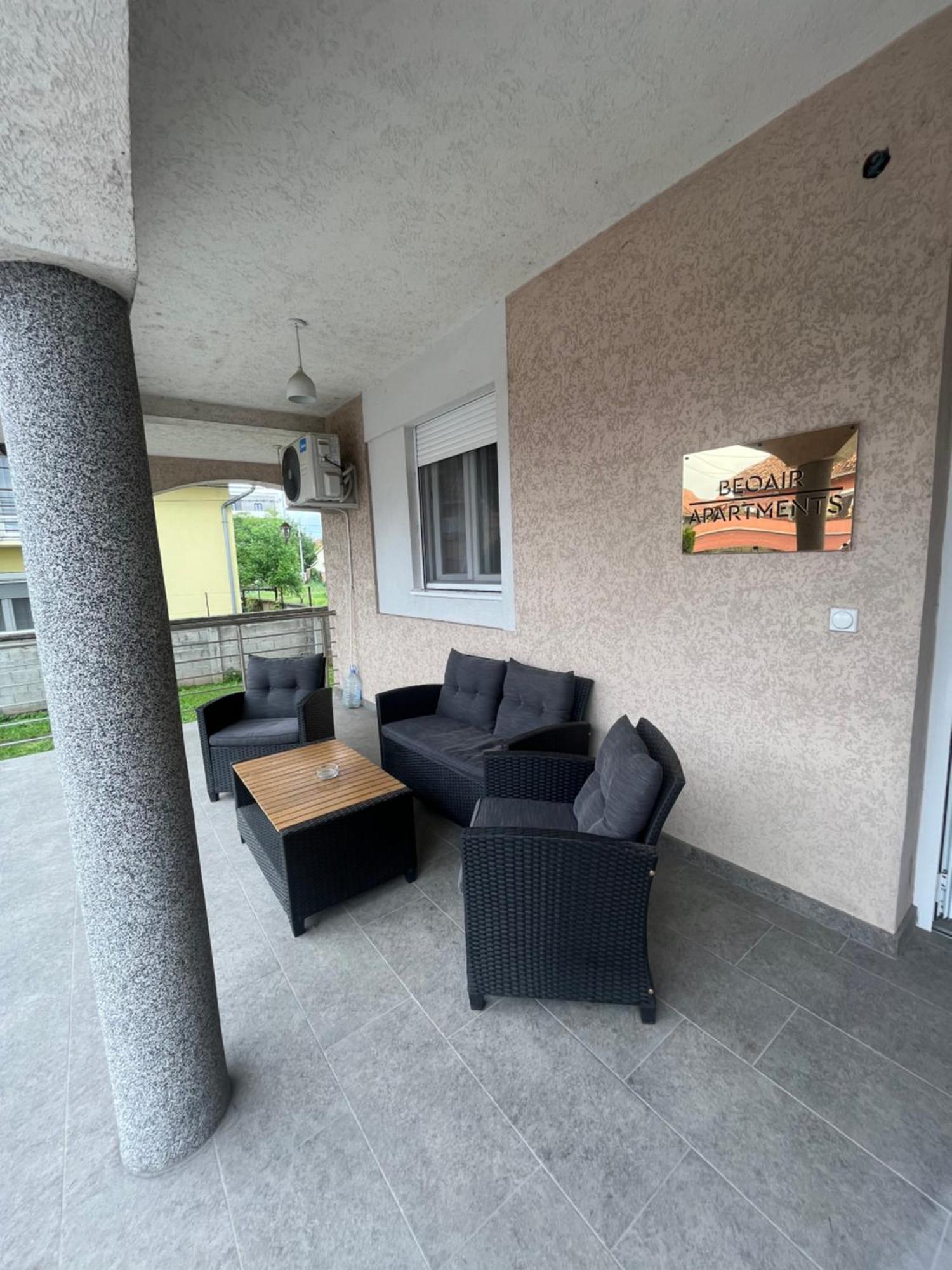 Beoair Apartments Surčin Екстериор снимка
